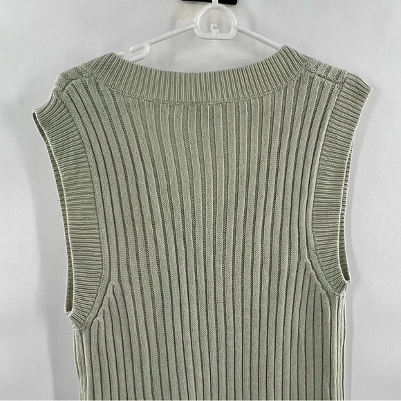 Boohoo green sweater vest size XS - Picture 7 of 7